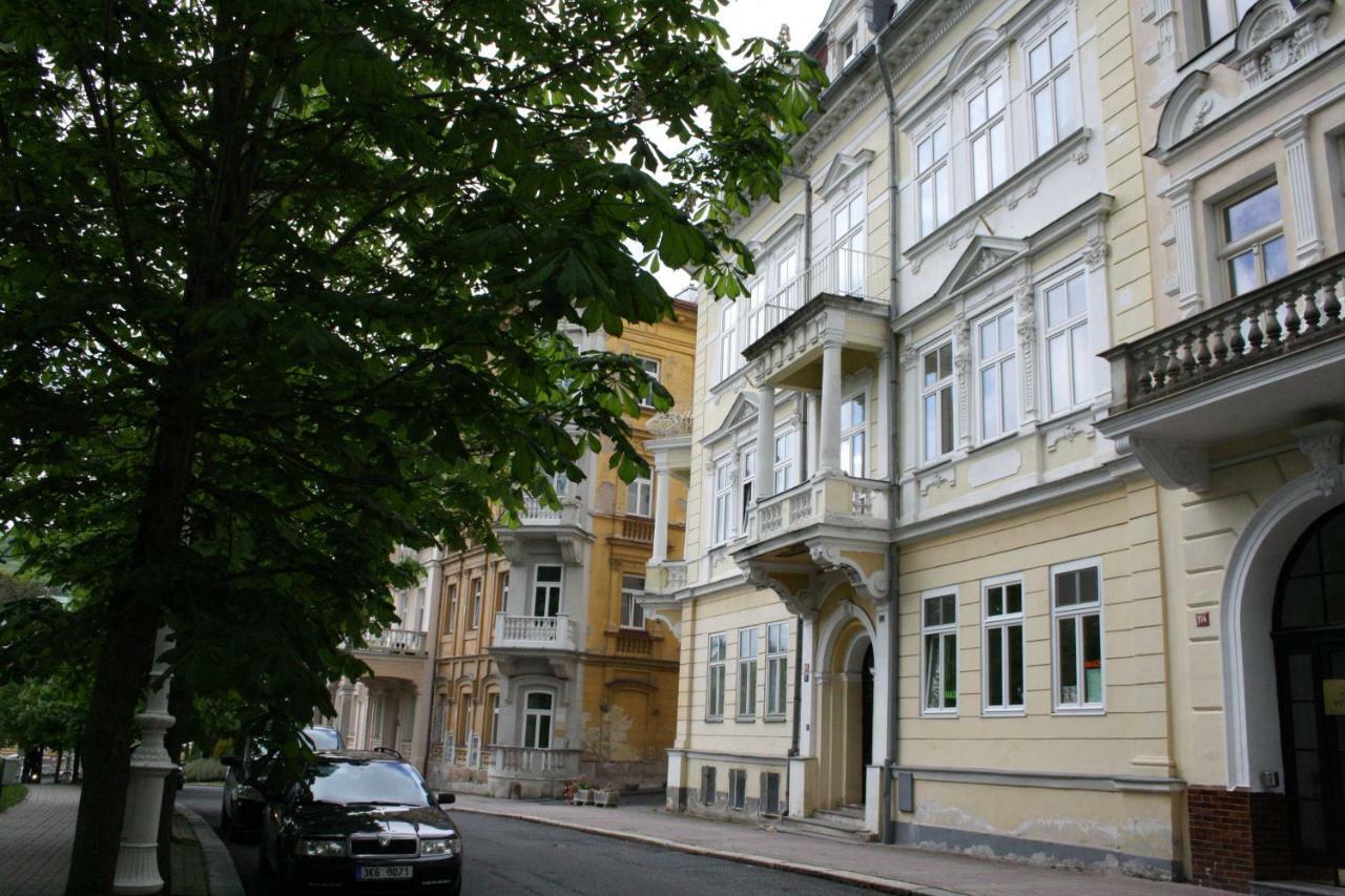 With Love Marienbad Ap . Anglicka Zewnętrze zdjęcie